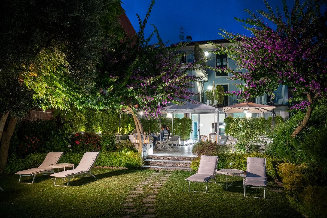 Blu Hotel Lavagna Exterior photo