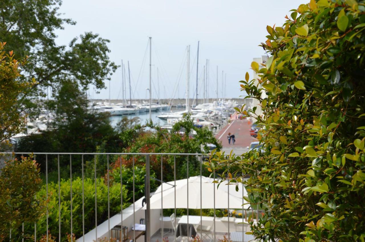 Blu Hotel Lavagna Exterior photo